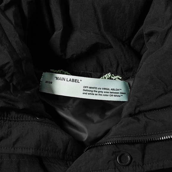 Off-white down coat - Picture 9 of 10